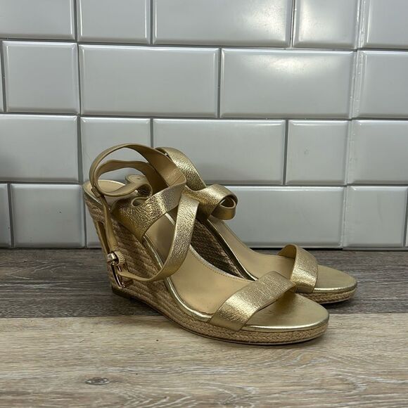 0327 Michael Michael Kors gold wedge sandals - Picture 1 of 7